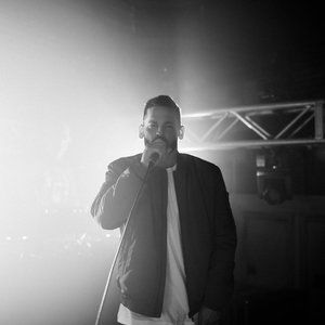 Meet your Posher, Logan